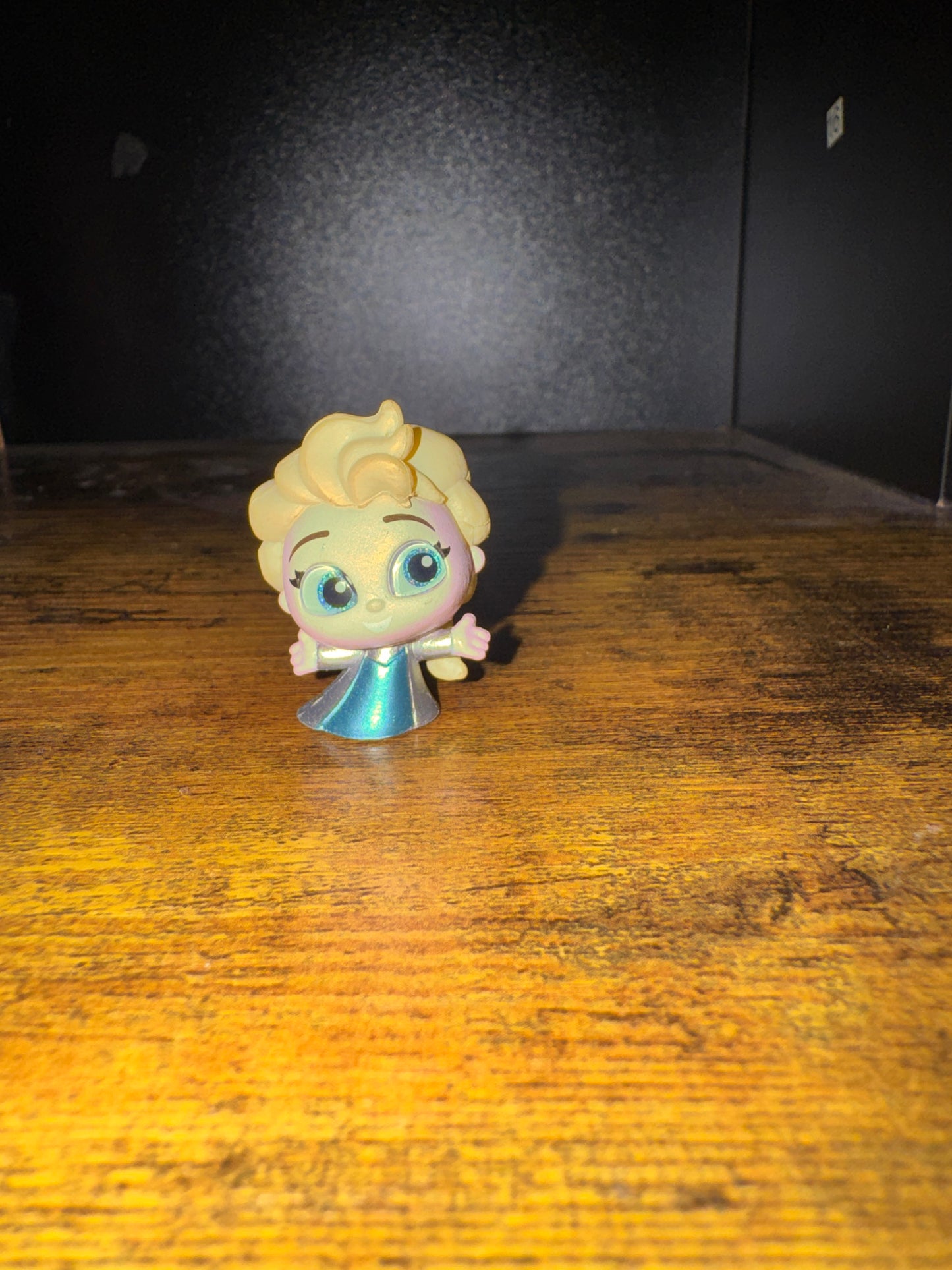 Silver Elsa Doorable