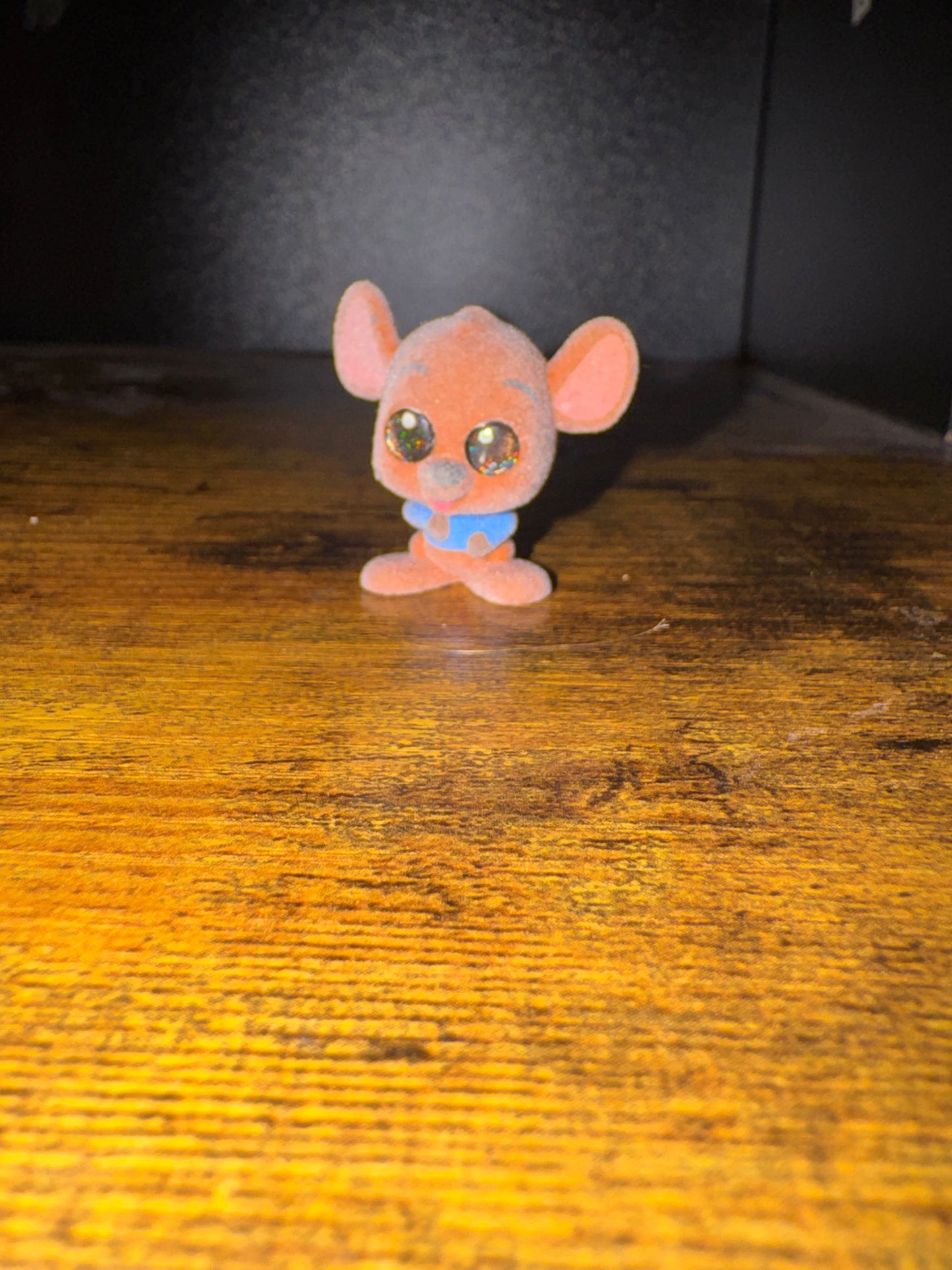Flocked Roo Doorable Pen