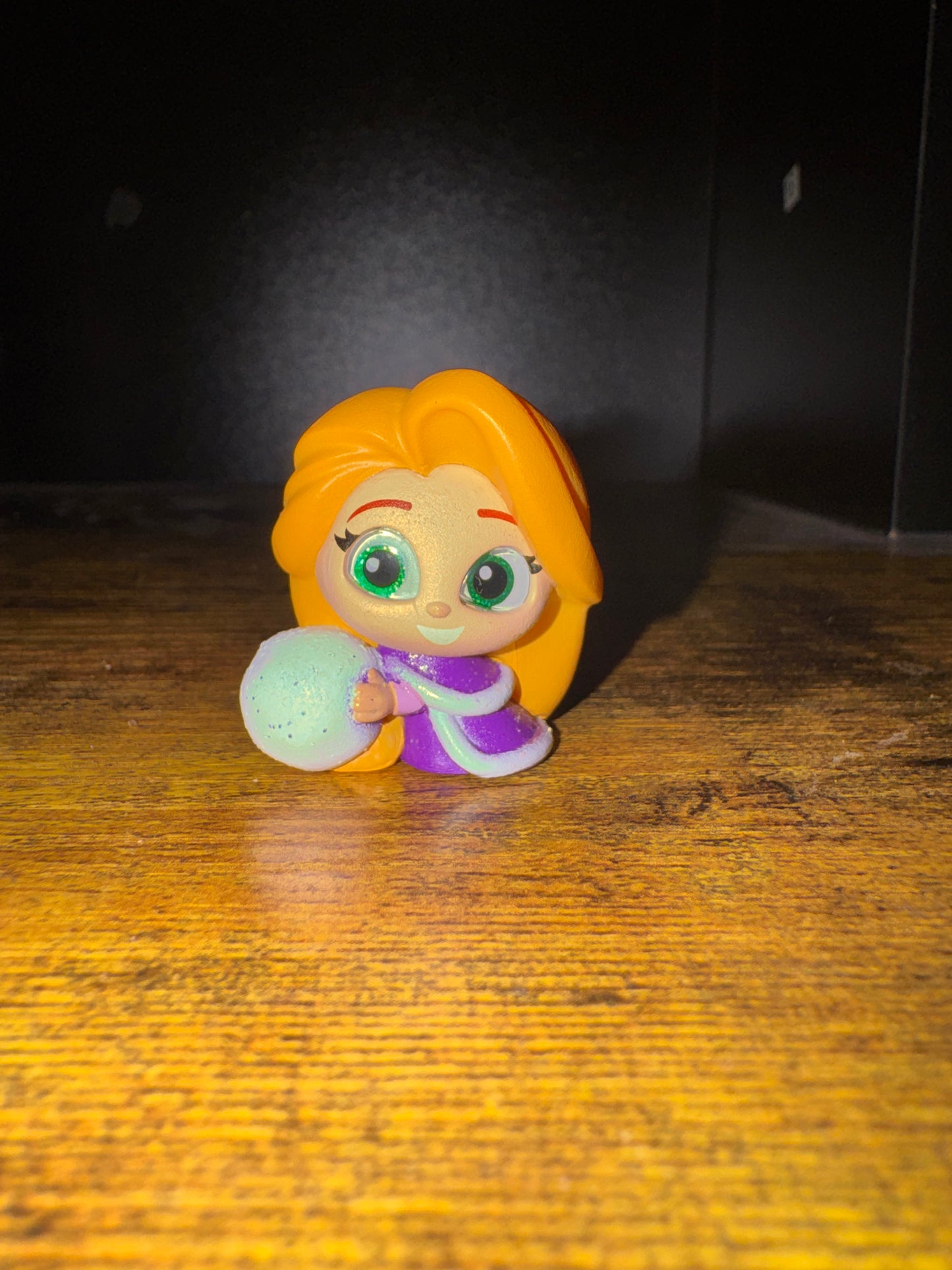 Snowball Rapunzel Doorable