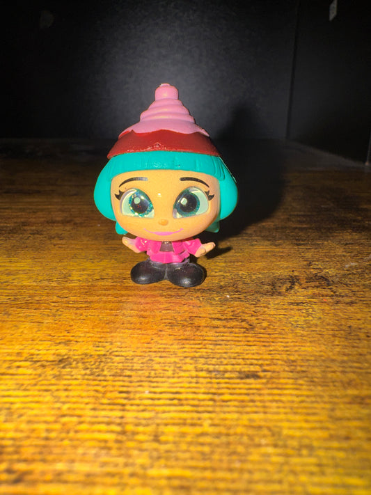 Candlehead Doorable