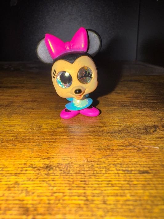 Blue and Pink Minnie Mouse Doorable